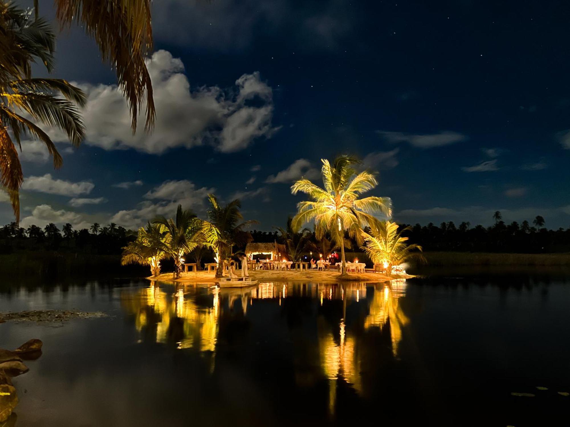Moria Eco Lodge Икараи Экстерьер фото